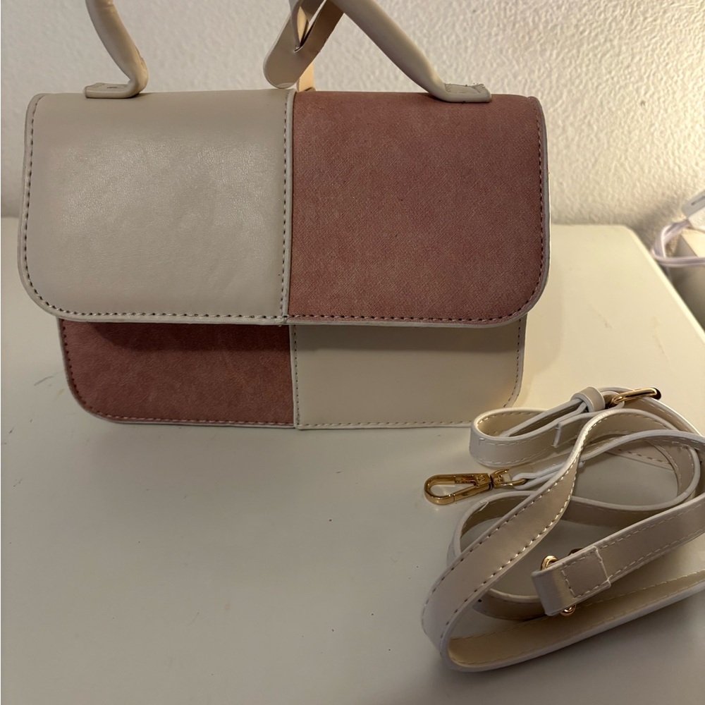 Elegant Two-Tone Handbag
